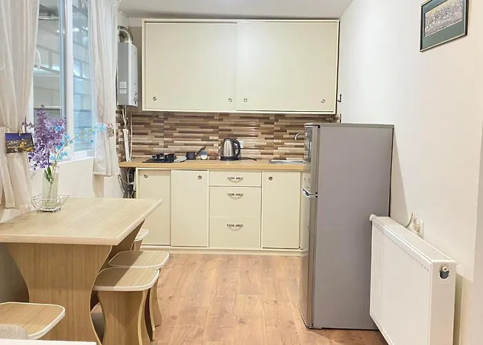 Freedom Square Apartment